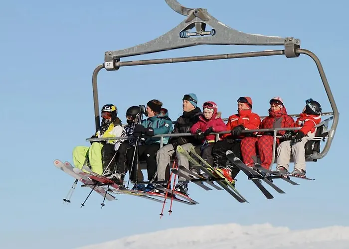 Panorama - Tiurasvegen 39 *